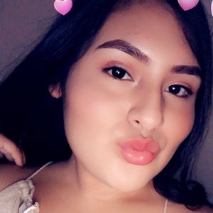 Meet your Posher, Perla